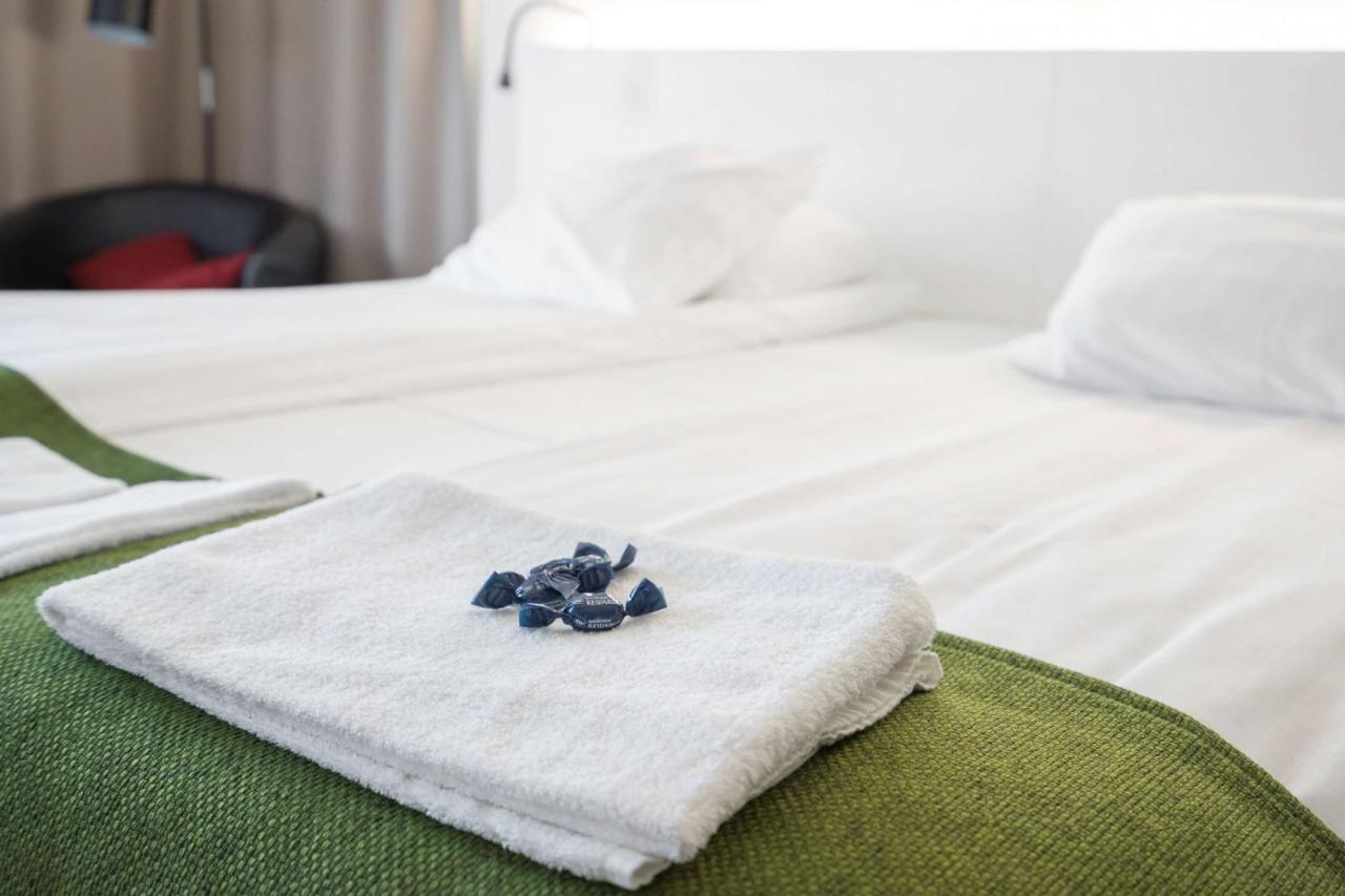 Sure Hotel By Best Western Lagan Ngoại thất bức ảnh